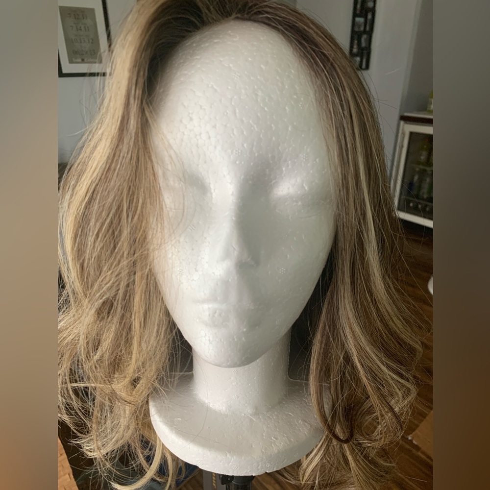 Belle Tress Allegro 18 wig